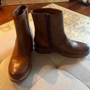 Brand New Frye Veronica Inside Zip Boots